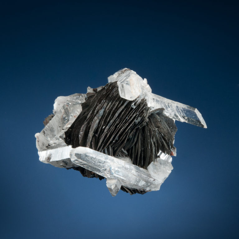 Hematite, Quartz - Jinlong Hill, Guangdong, China | McDougall Minerals